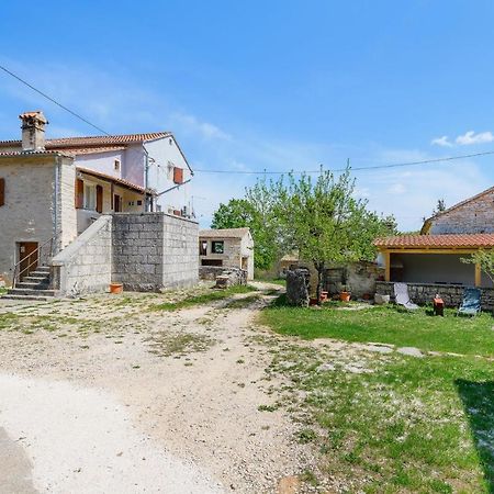 Cozy Home In Pazin With House A Panoramic View Exteriér fotografie