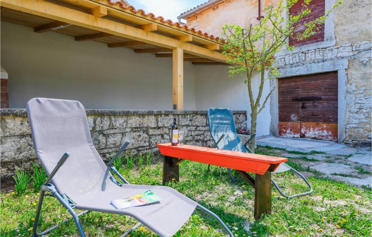 Cozy Home In Pazin With House A Panoramic View Exteriér fotografie